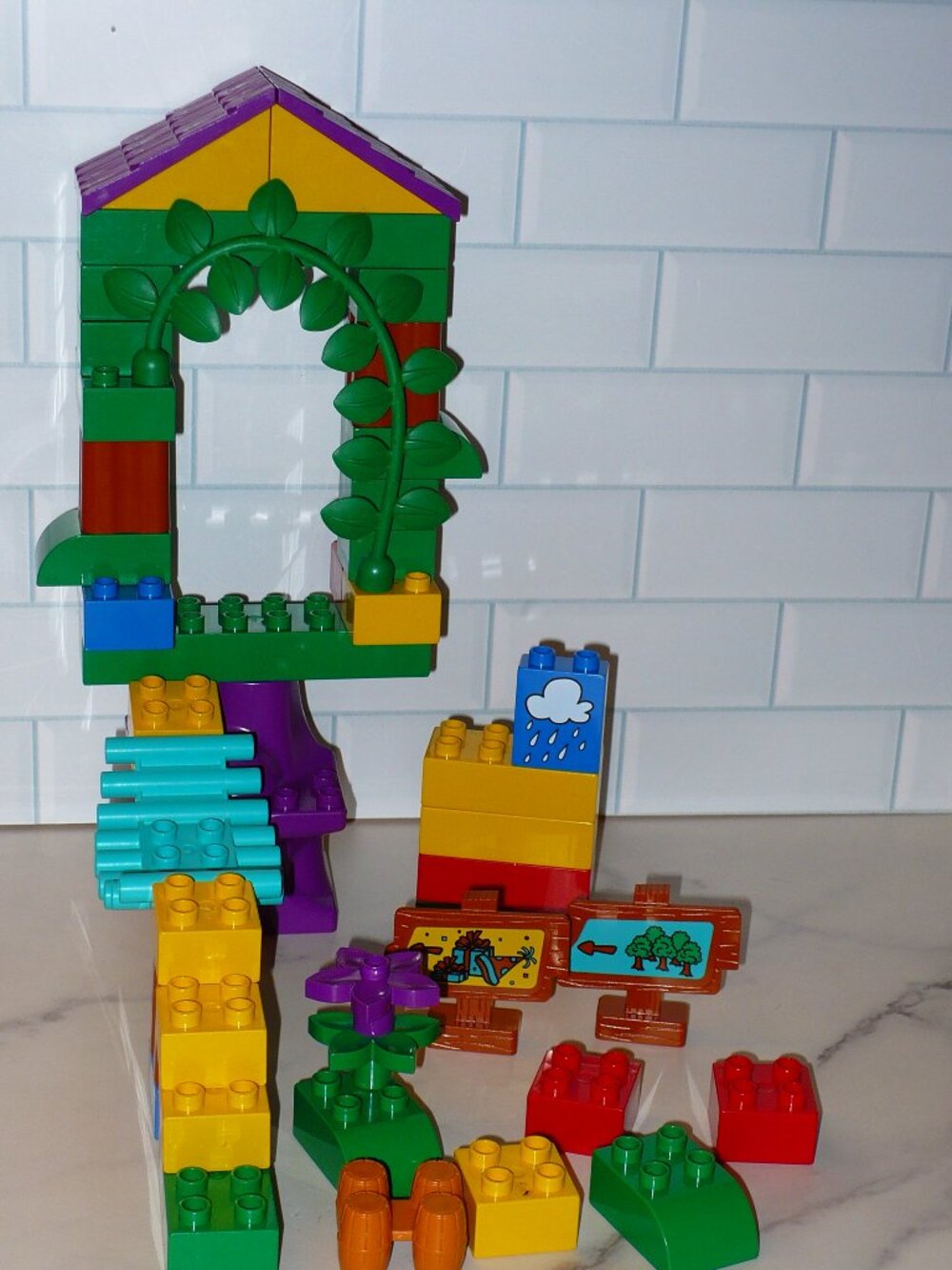 Lego Duplo Disney 100 Acre Woods Winnie the Pooh Tigger's Treehouse